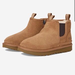 UGG® Neumel Chelsea Boot - Little Kid Chestnut 11